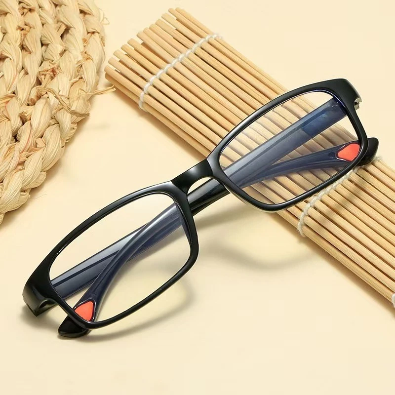 2pcs Anti Blue Light Male and Female Reading Glasses TR90 Small Square Glasses Portable Reading Glasses with Presbyopia