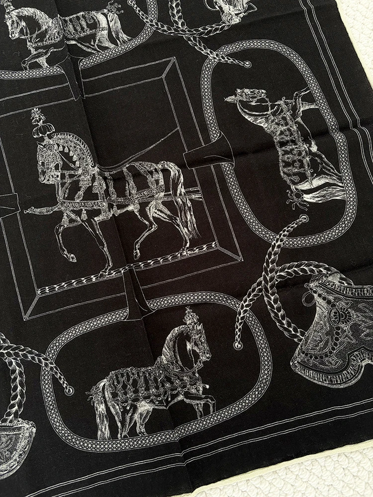 Lenço de Lã e Seda de Designer - Luxury Bags Hong Kong avaliação e preço