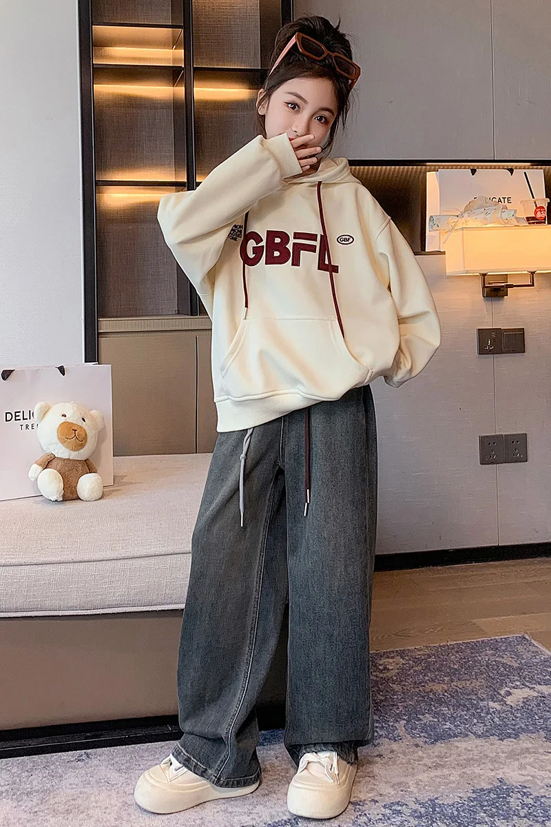 

2025 Spring and Autumn Girls' Children's Clothing High Quality High Quality Striped Sweater Casual Pants