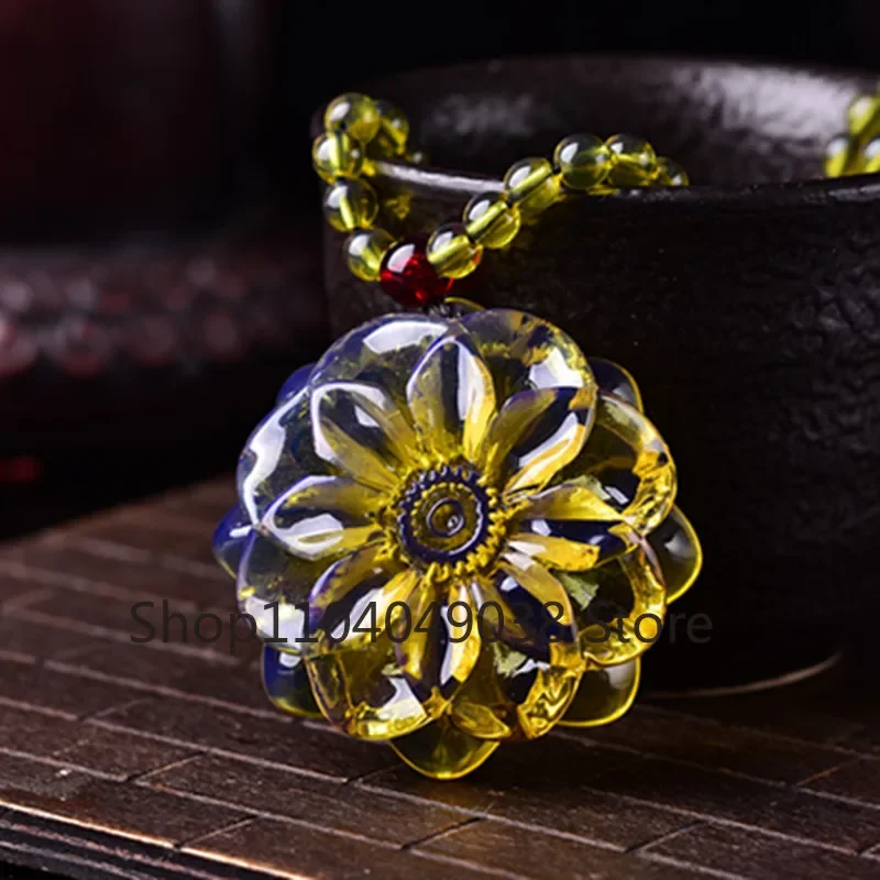 Natural Blue Baltic Sea Amber Resin Beeswax Amber Necklace Flower Sweater Chain Pendant Simple Men and Women - view 3