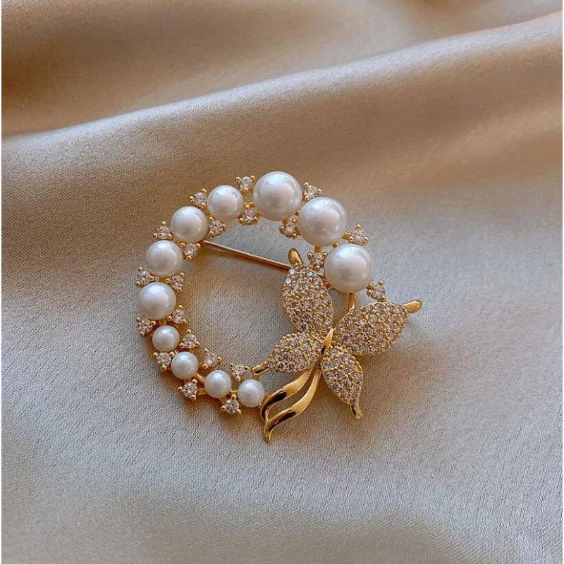 South Korea Dongdaemun Rhinestone Pearl Butterfly Brooch Artistic Style Graceful Online Influencer Fashion Personality Fixed Clo