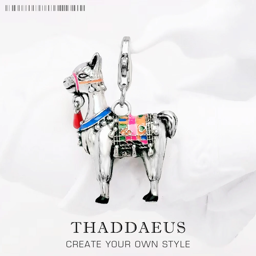 

Очаровательная подвеска-лама из серебра 925 пробы