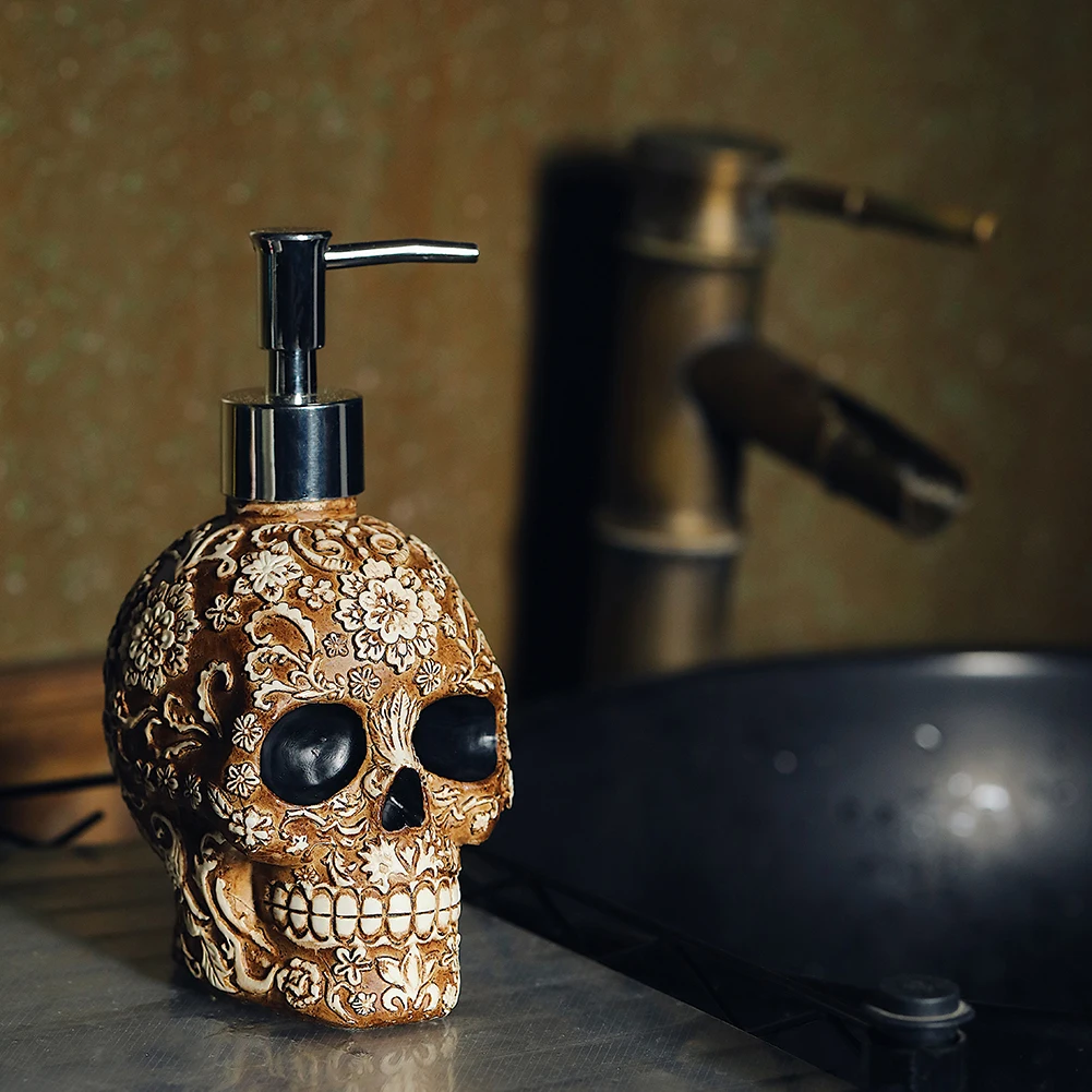 Creative Skull Bathroom Liquid Soap Dispenser Bottle Hand Soap Shower Gel Refillable Bottle Halloween Decorations