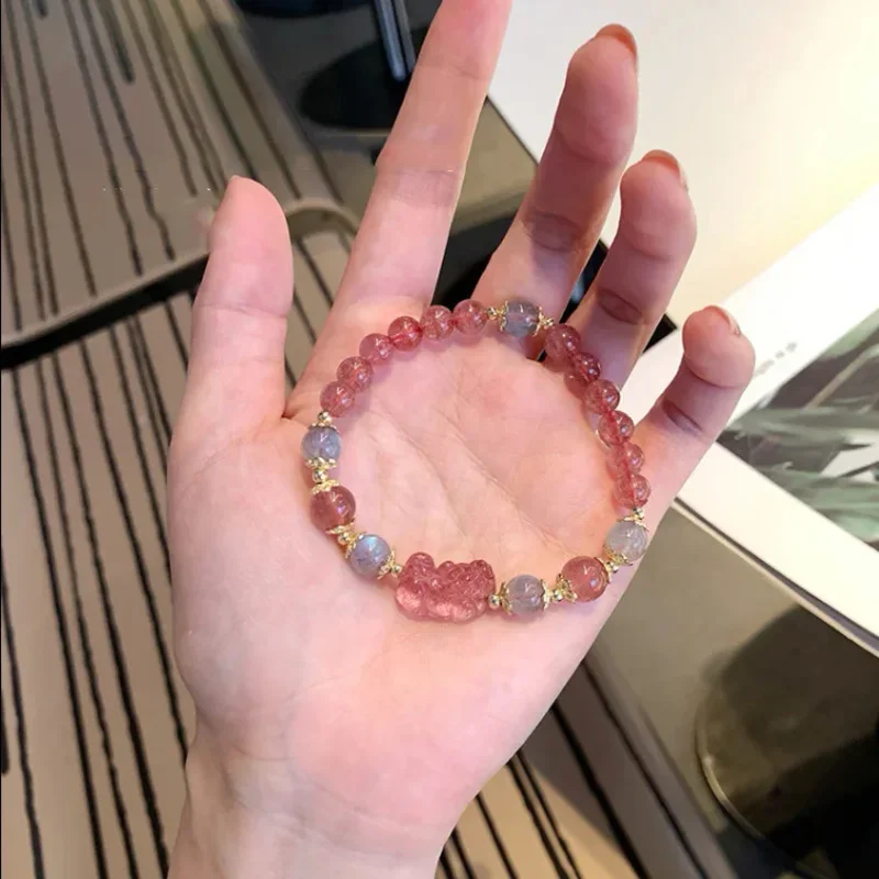 Natural good luck crystal strawberry crystal PI xiu bracelet female Benying red hand rope braid gift bestie bracelet women