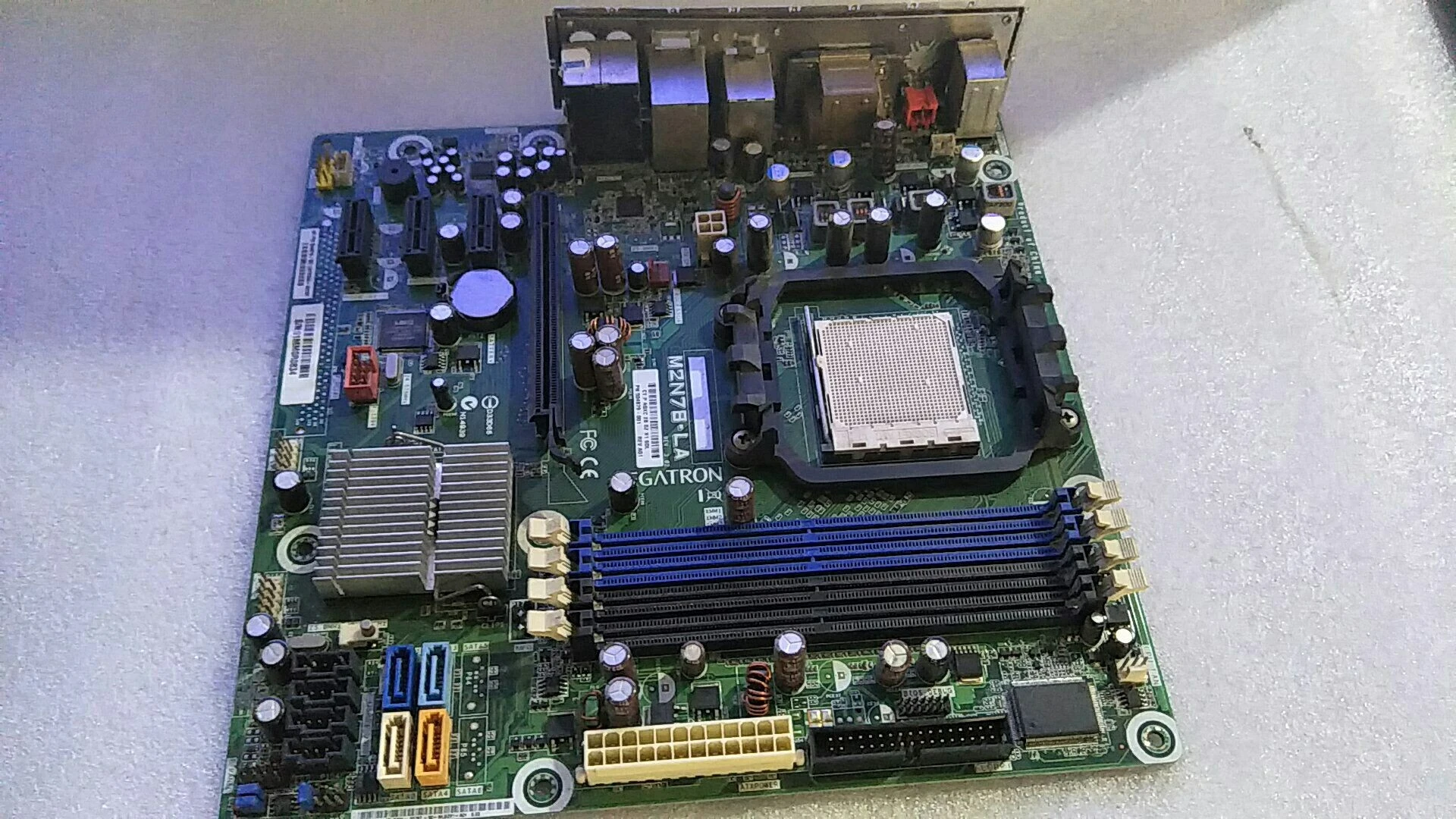 Original HP M2N78-LA main board 504879-001 DDR2 memory AM2 fully integrated main board