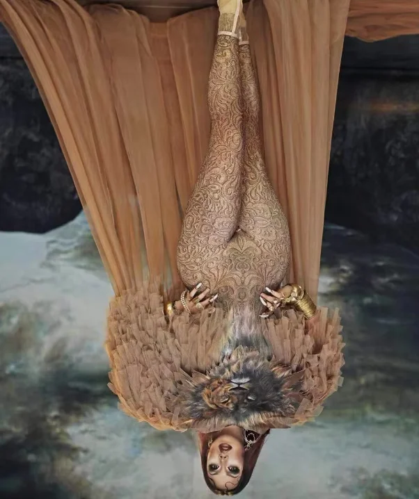 

Long Tail DJ Nightclub Evening Outfit Sexy Lion king costume Women female stage dance wear Birthday Celebrate Dresses