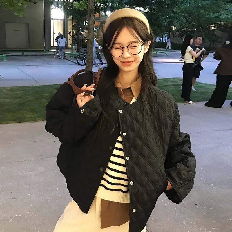 

Fashion Single Breasted Parkas Women Autumn Winter Black White Crew Neck Parka Jacket Woman Criss-Cross Striped Parkas Ladies