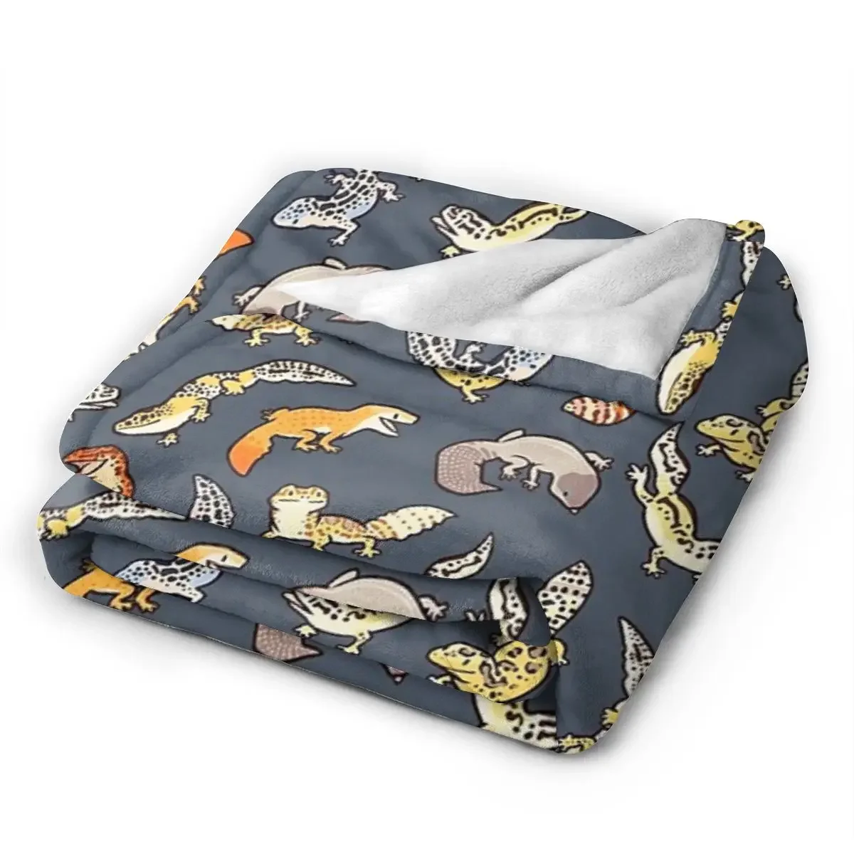 Chub Geckos In Dark Grey Blankets Soft Warm Flannel Throw Blanket Plush for Bed Living room Picnic Travel Home Couch