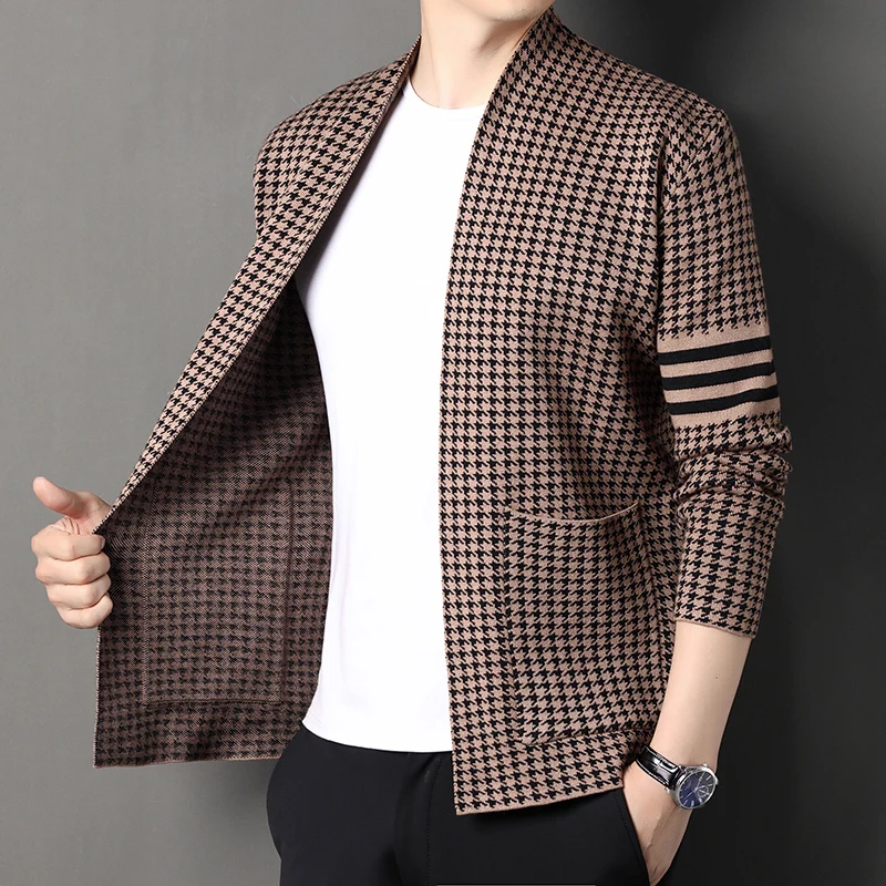 

2025 Qianniao Plaid Buttonless Knitted Cardigan Men's Autumn Trendy Brand High-end Long Sleeved Jacket Men's Casual Top
