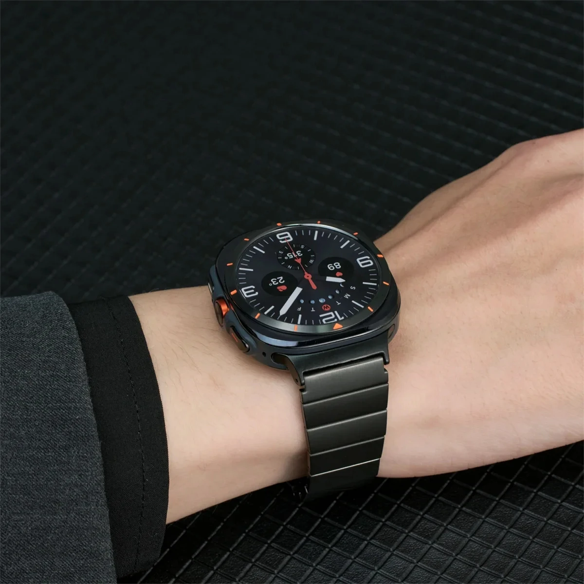 حزام معدني فاخر لساعة سامسونج  - مراجعة Luxury Watch Galaxy وسعره