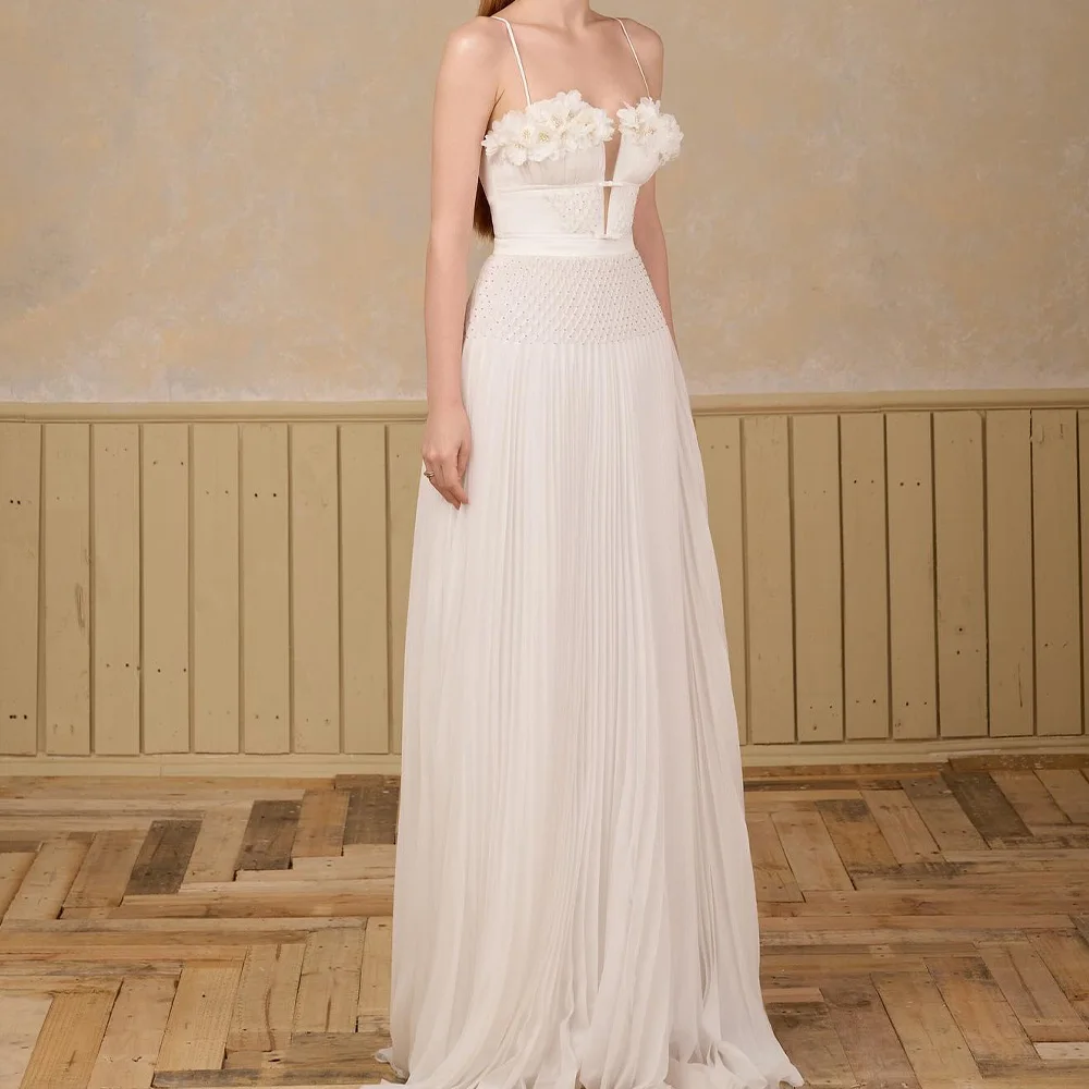 

Exquisite Strapless Chiffon Spaghetti Straps Sleeveless A-Line Evening Dress Sweep Train Pleats Solid White Color Floor Length