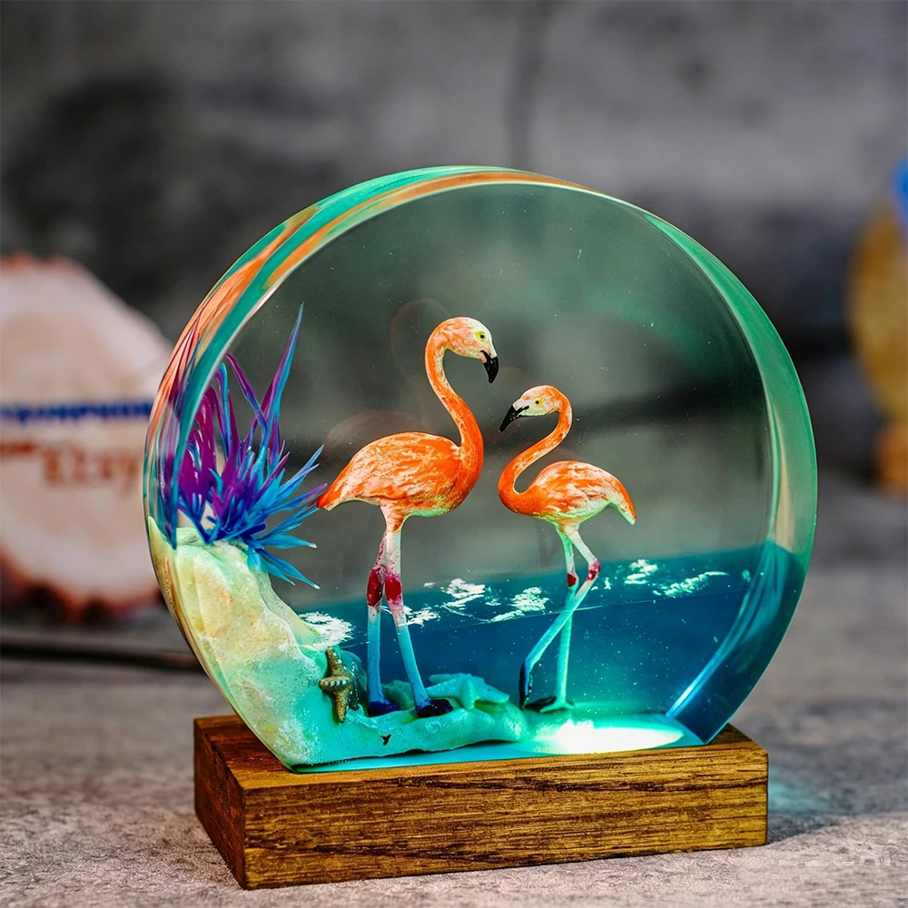 Customized Items Resin Table Light Flamingo Figure LED Night Light Creative Artistic Room Decoration Lamp USB Charge