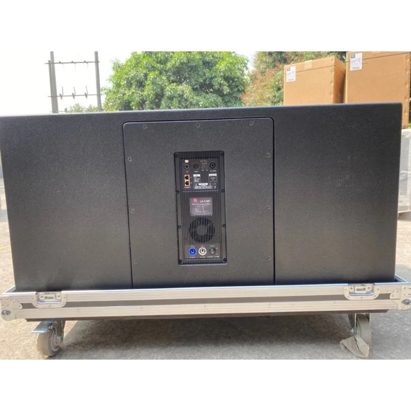 18 Inch Deep Powerful Bass For Any Venue Bold Resonant Tone Perfect For DJ Performance