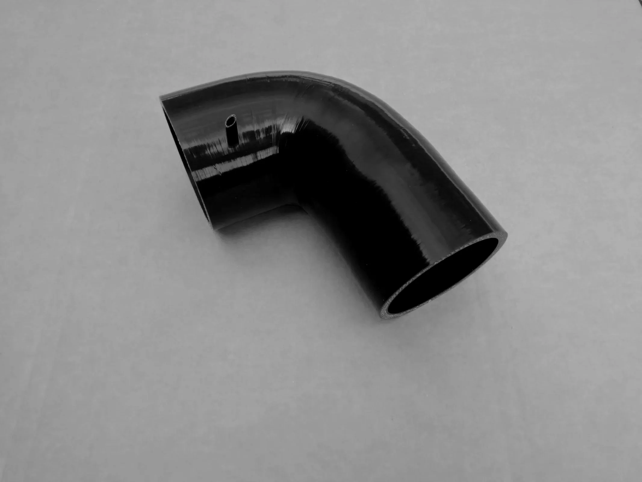 Silicone Air Duct Intake Hose Cleaner Tube Rubber Boot For BMW E60 525i 530i 525xi, E61 530xi N52 03/01/2005 - 11/30/2005