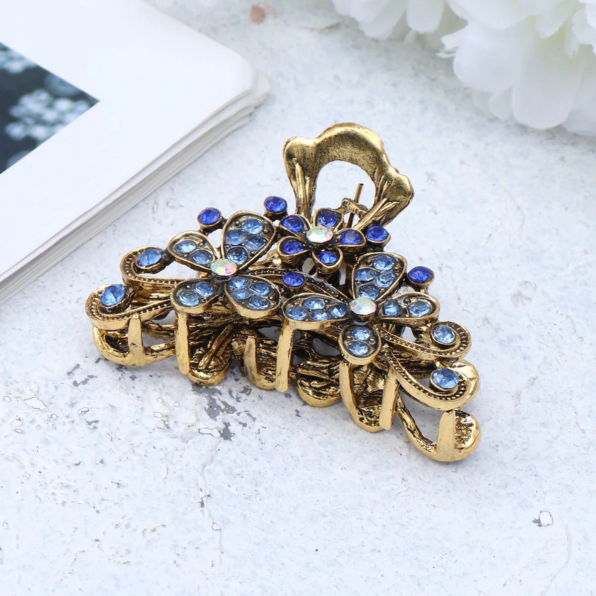 

Vintage Claw Clips Elegant Mini Hairpins Non-Slip Waterproof Clamps For Women Girls Curly Straight Hair Shower Use Fashionable