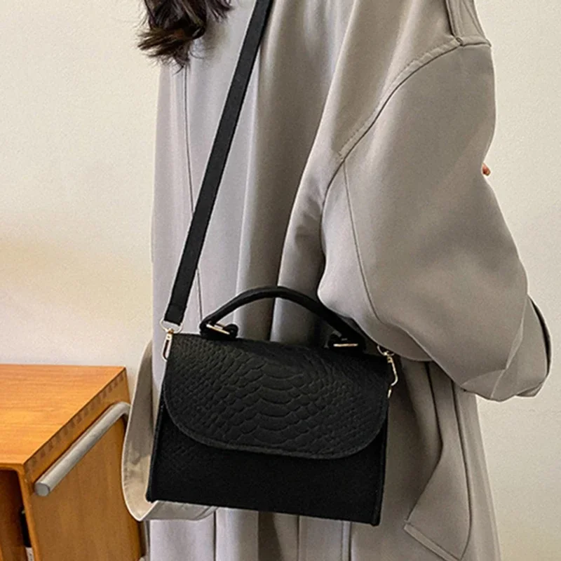 Sacs à main tendance rétro pour femmes, sacs à bandoulière carrés de luxe de styliste, fourre-tout initiés, nouvelle collection 2024