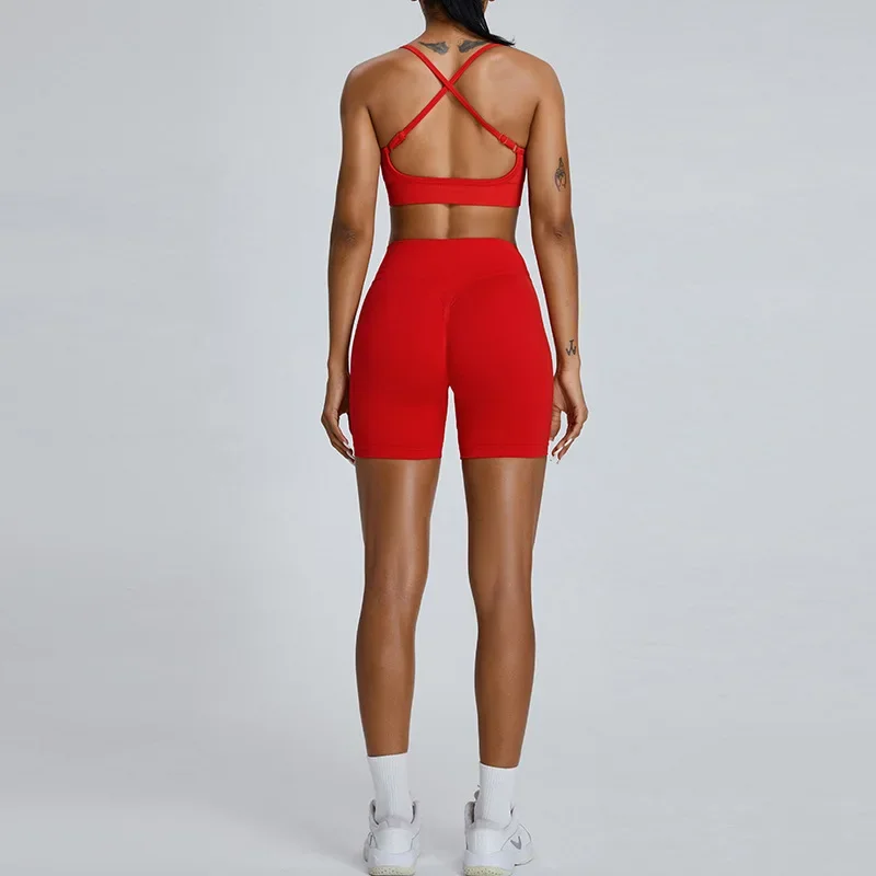 ヨガセット レディース シームレス ワークアウトセット 2ピース ジムスーツ リブ編み クロップドタンク ハイウエストショーツ セットアップ フィットネス ランニング アスレチックウェア