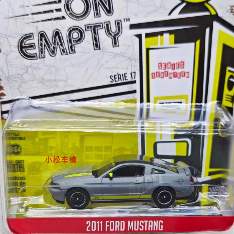

Greenlight 1:64 Running in the Empty Series 17-2011 Mustang Holley/Accel Коллекция игрушек с зажиганием Маленькие подарки Модель настенная подвеска