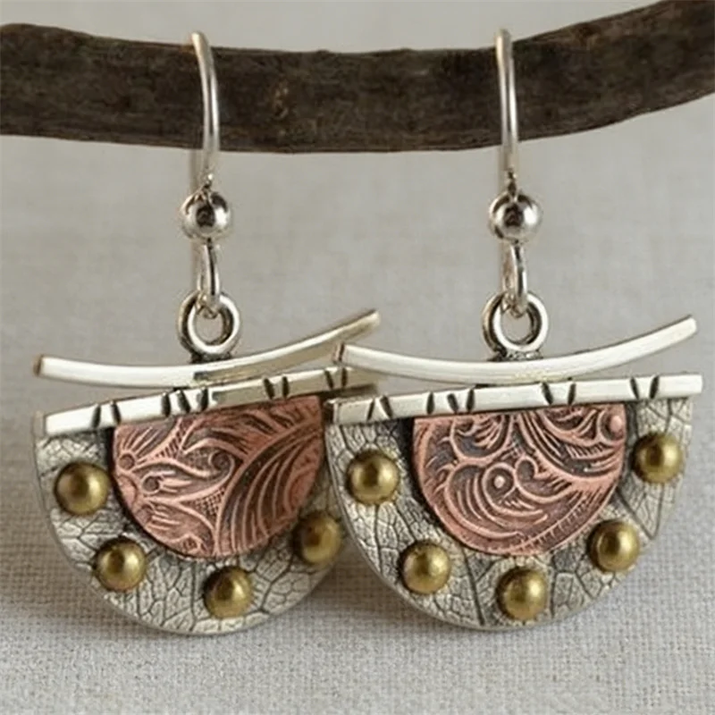Ethnic Bronze Semicircle Hook Earrings Vintage Metal Two Tone Carving Pattern Handmade Drop Earrings for Women Jewelry