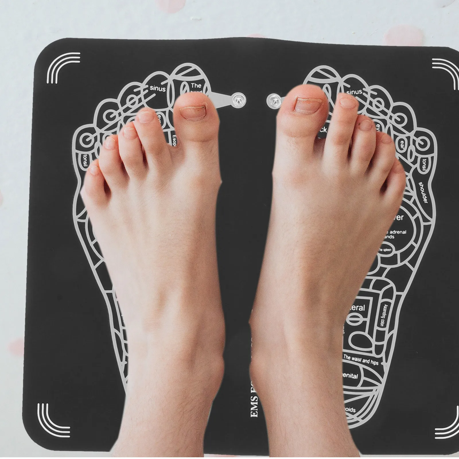 Cuscino per massaggio ai piedi Ricarica USB Massaggiatore elettrico per piedi 6 Manipolazioni di base 15 livelli di intensità Allevia il dolore muscolare