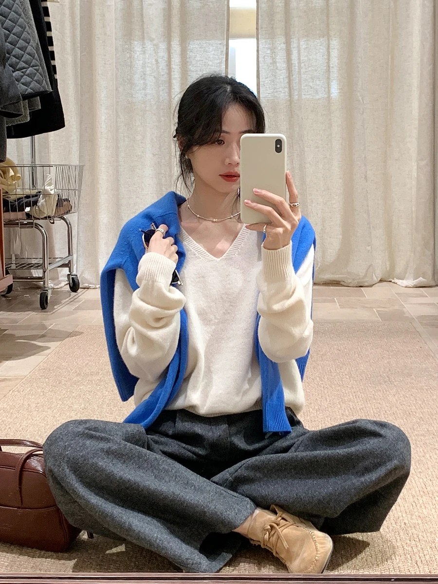 

BRIVIN Women's Soft Woolen Knitted Loose Fit Top V-Ne Long Sve Korean Sle Casual Wear Autumn New Arrival