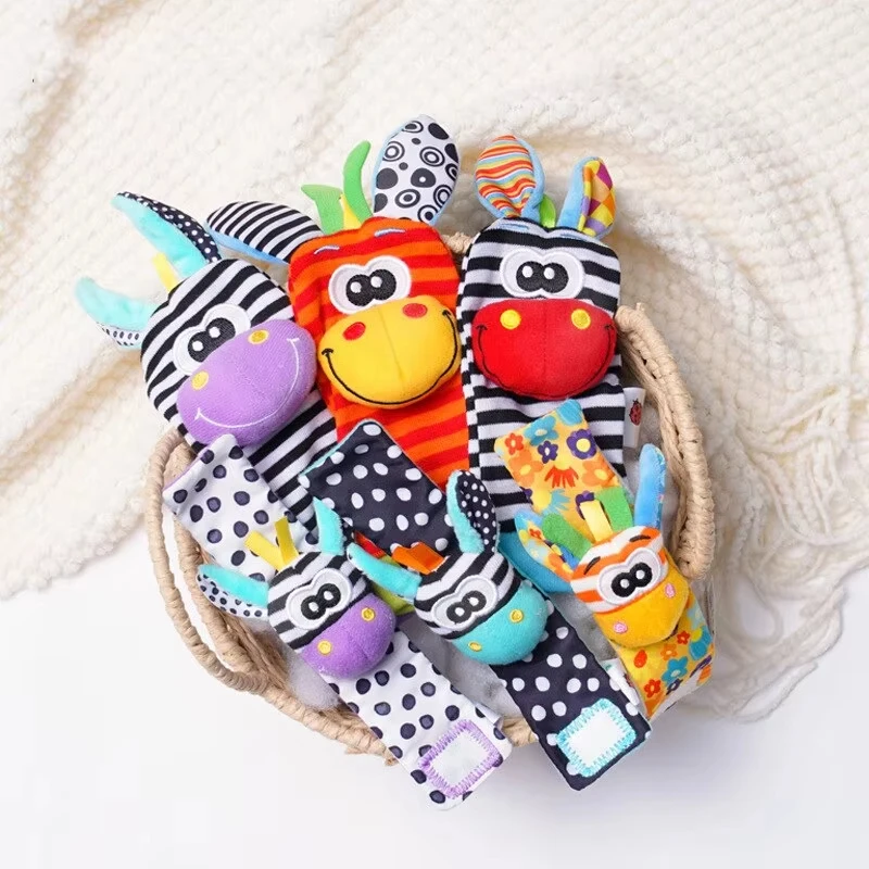 Baby Socks Wrist Rattle Set Toys 0 12 Months Infant Cartoon Animal Socks Wrist Strap Newborn Make Sounds Games Foot Finder Toys