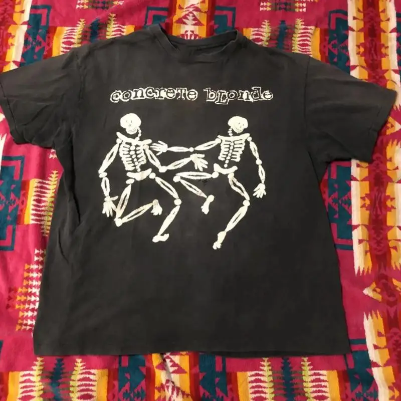 

Винтажная футболка со скелетом бетонной блондинки, размер S 5XL