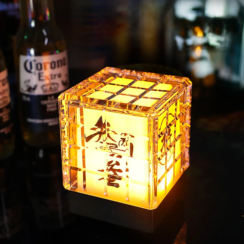 

LED bar desk lamp creative personality clear bar coffee shop table lamp KTV night light night field Rubik's cube atmosphere