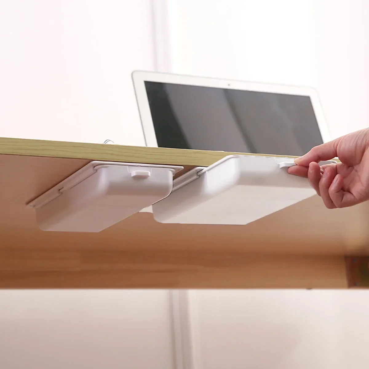 1 Stück unter dem Schreibtisch, Aufbewahrungsschubladenaufsatz, Kunststoff-Schreibtischzubehör unter dem Schreibtisch, versteckte selbstklebende Schublade für Büro und Zuhause