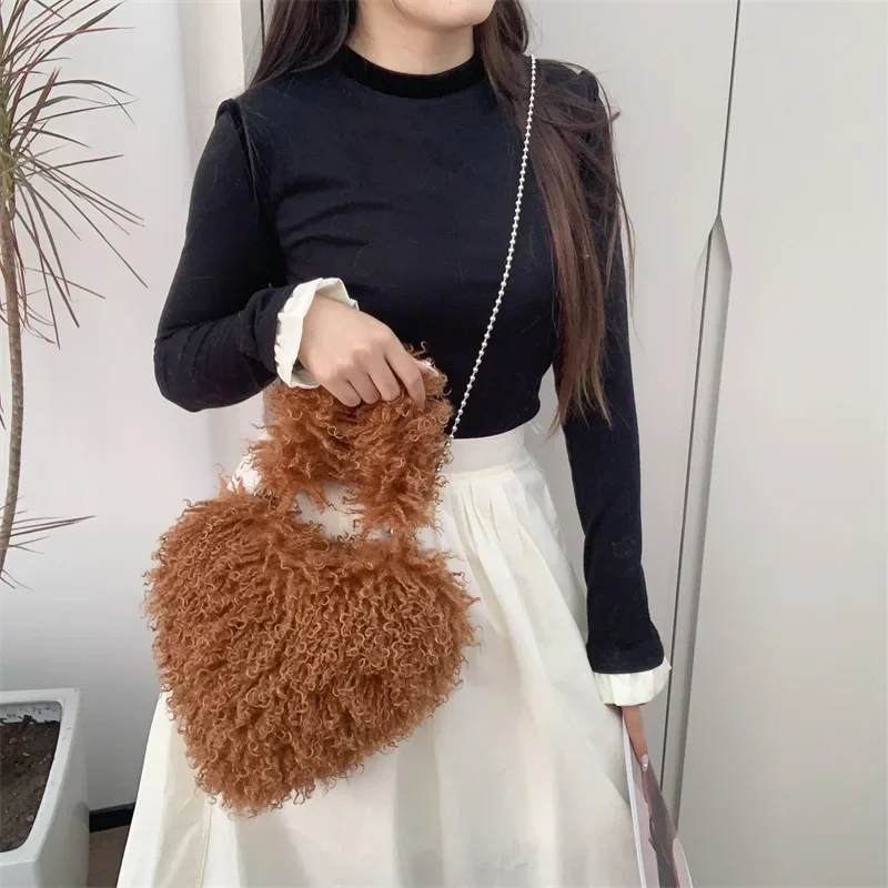 Heart-shaped Women\'s Plush Crossbody Bags Sweet Love Faux Fur Female Shoulder Bag Soft Fluffy Tote Handbags Girls Underarm Bag