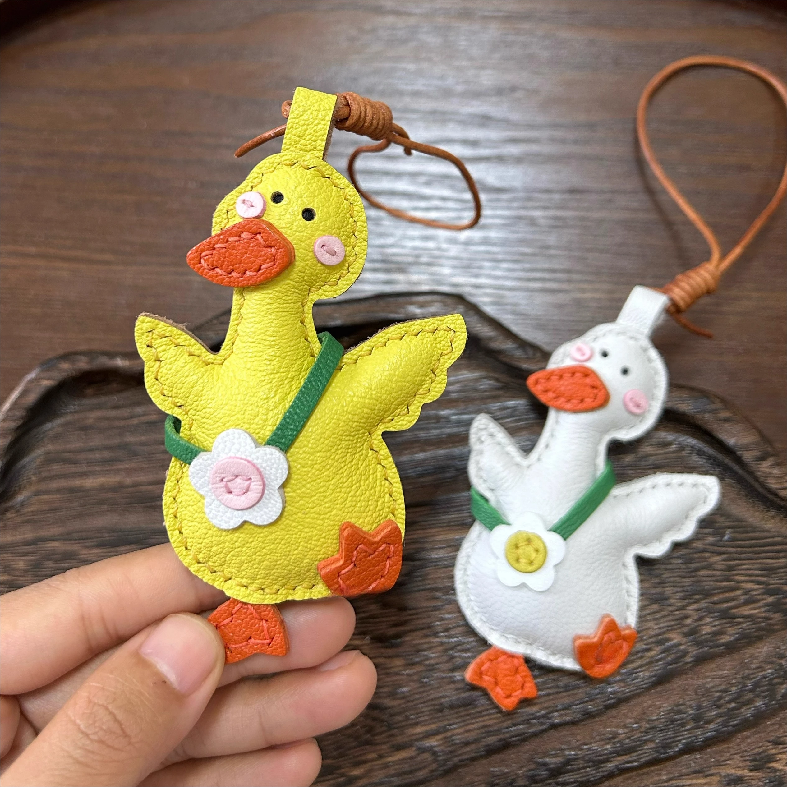 Imported leather little yellow duck pendant, refueling duck bag, trailer key pendant, leather bag, pet school bag pendant cute