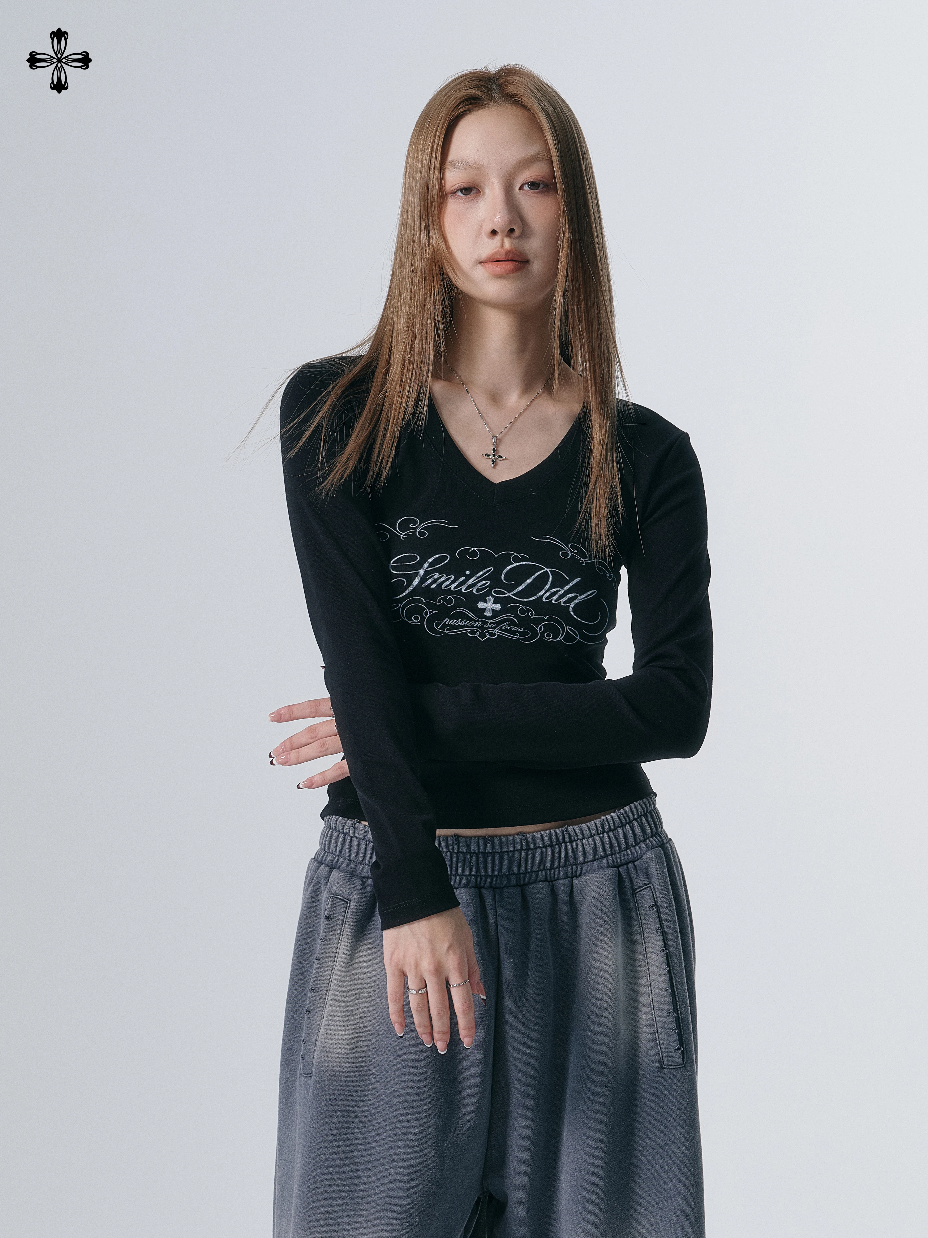 Slim Fit Long Sleeve T-Shirt Women's Jazz Dance Style Letter Print V-Neck Comfortable Breathable Cotton Polyester Blend Tee