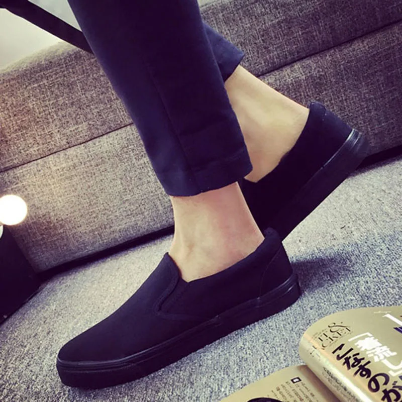 Slip-on Shoes Cool Young Man Street Pure Black Footwear Breathable Flat Mens Casual Shoes Plus Size 45