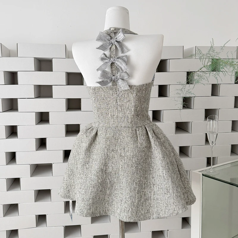 

Женское твидовое платье без рукавов, сексуальное, с открытой спиной, с бантом, для вечеринок, короткое, новинка 2026 года, серое, с боковой молнией, мини-платье