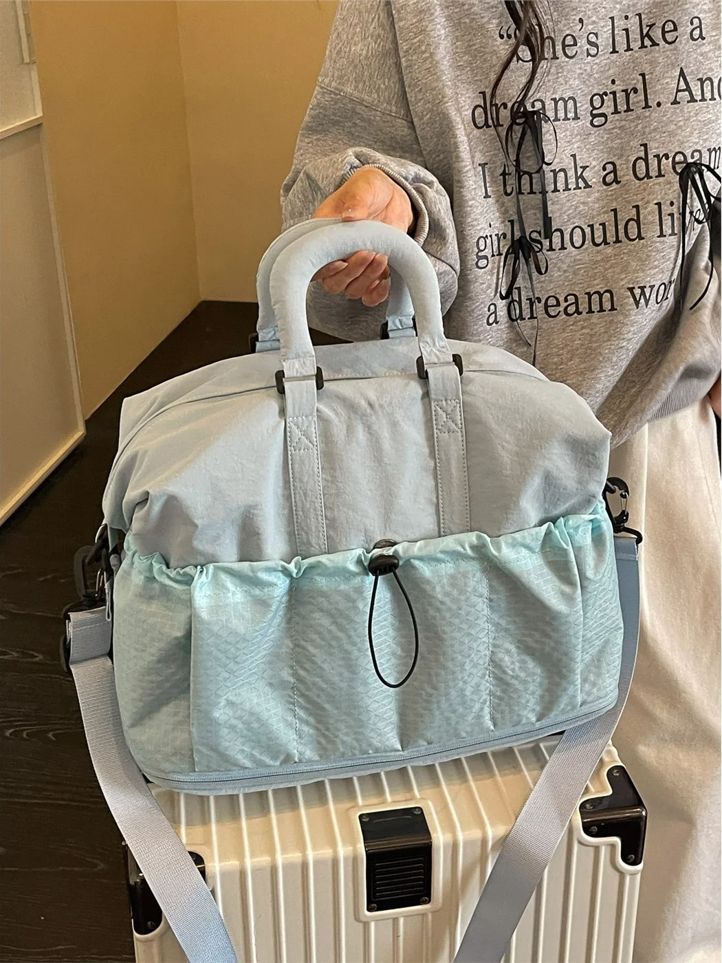 lightweight-large-capacity-travel-bag-for-short-trips-handheld-luggage-fitness-sports-bag-women's-business-trip-storage-bag