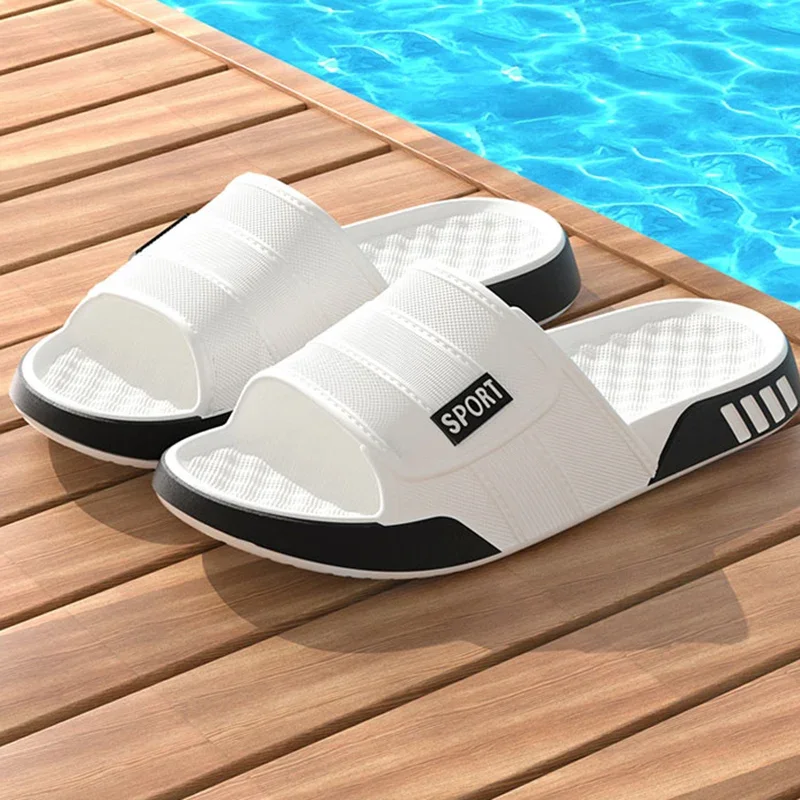 ZUOFU Herren-Sportpantoffeln in großen Größen 40-47 mit flacher, weicher EVA-Sohle, rutschfeste Sommerschuhe für drinnen und draußen, für Zuhause und Streetwear. – Detail 3