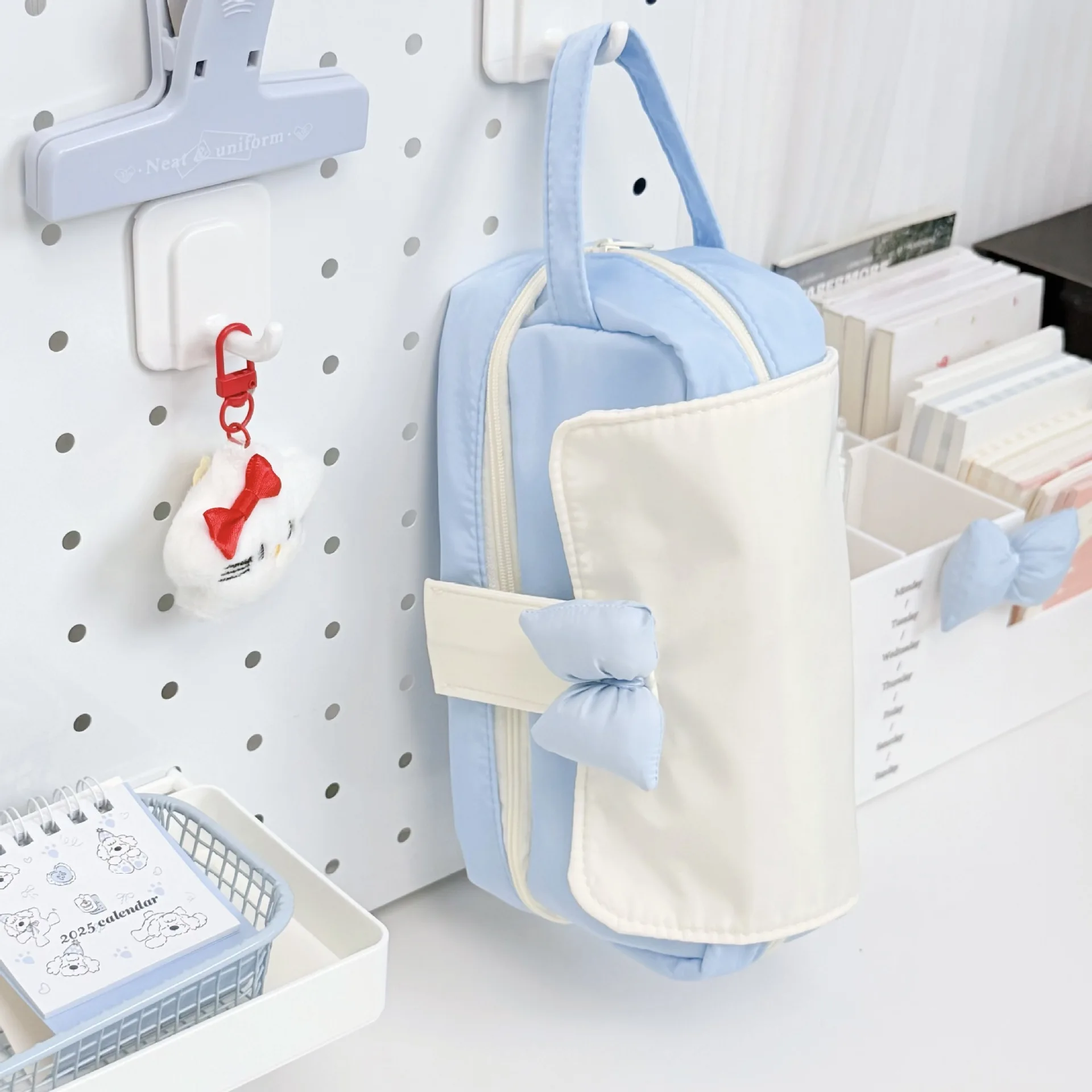 

Kawaii Fufu Princess Bow Pen Bag Ins Student Stationery Girl Pen Bag Small Fresh High Beauty Pen Box Cute High Beauty