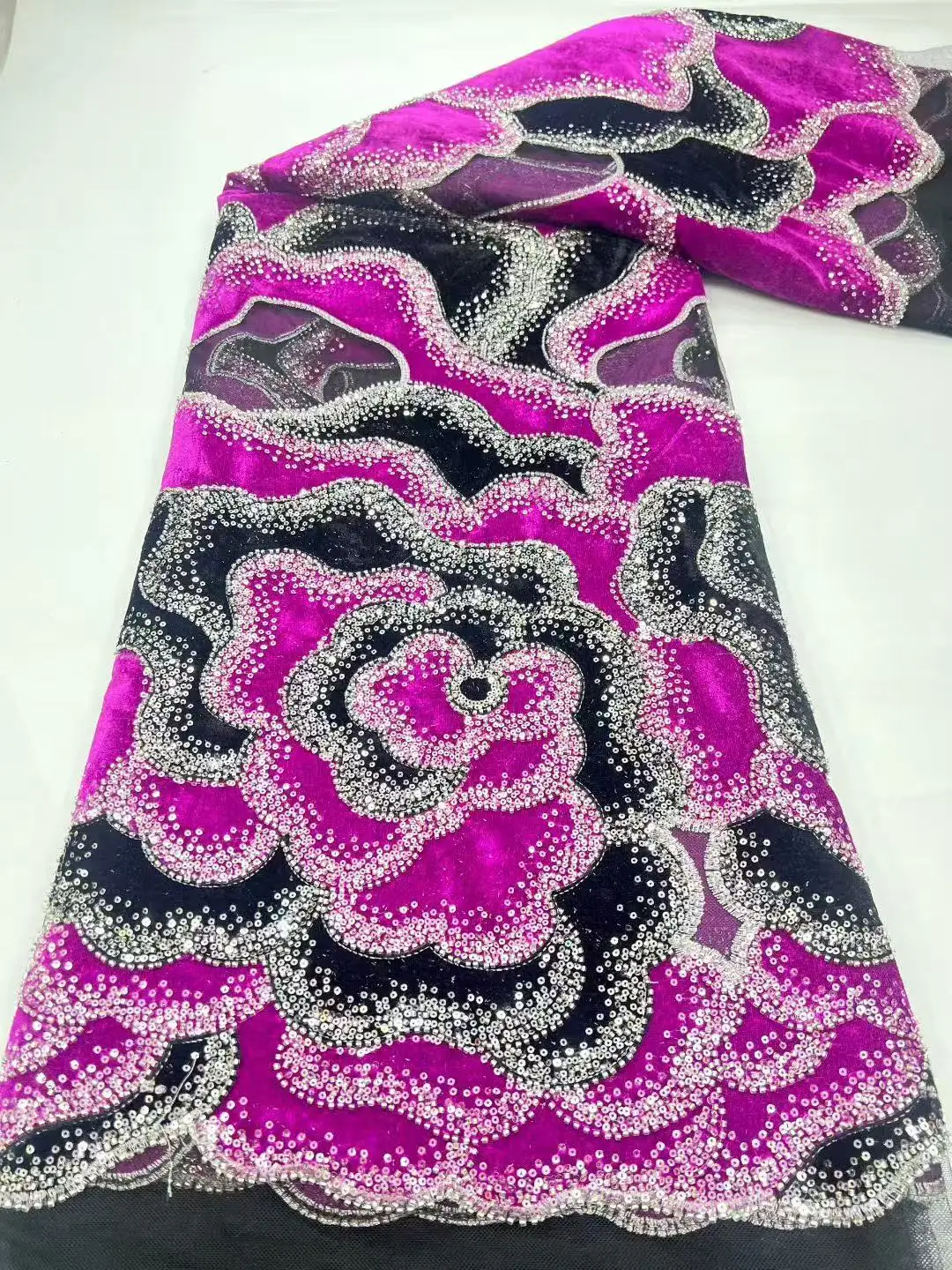 Nigerian Luxury Sequins Velvet Lace Fabric 2026 High Quality Beads African Lace Fabric French For Women Wedding Party Dress Sew