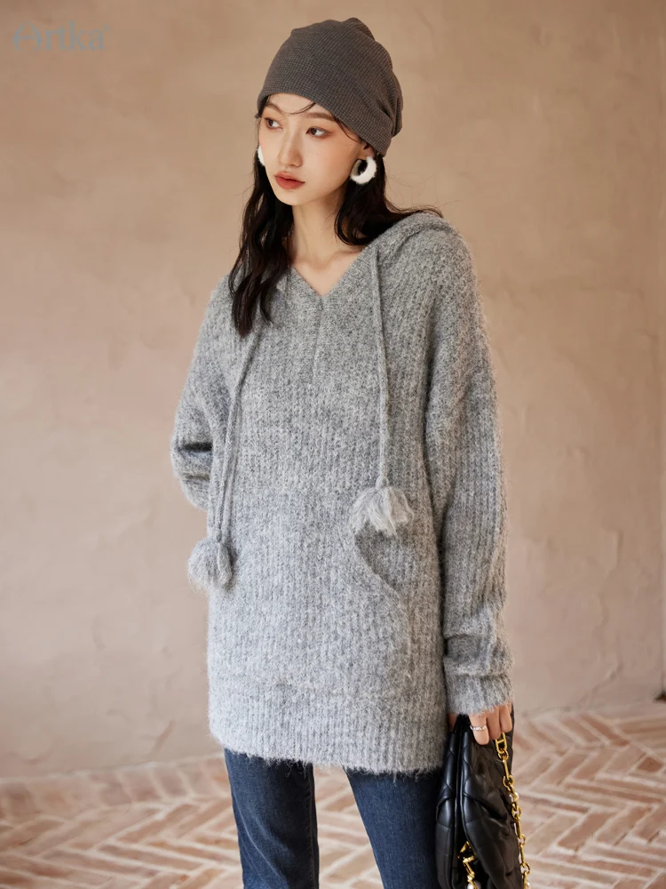 ARTKA 2022 Winter New Women Sweater Fashion Loose Wool Knitted Sweaters Hooded Long Sleeve Thicken Midi Knitwear Female YB92328Q