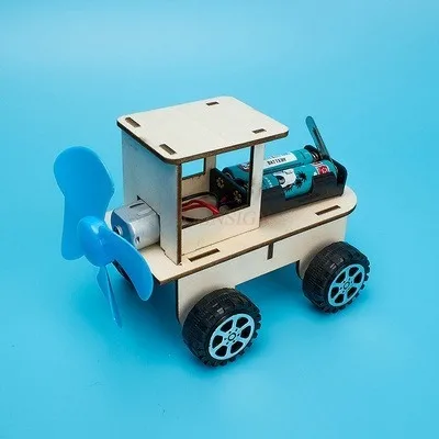 Primary school students handmade materials electric racing scientific experiment wooden DIY educational toys wind off-road