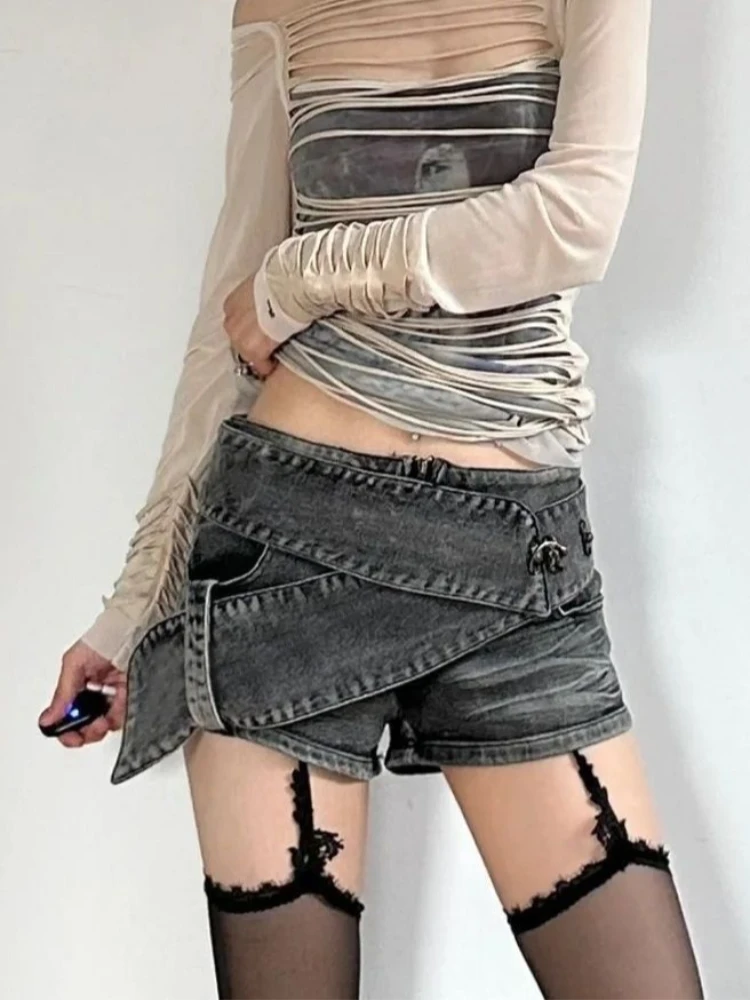 

Women's Retro Spicy Girl Denim Shorts Belt Splicing Design Small and Popular High Waist, A-line, Hot Pant, American Fashion, Y2k