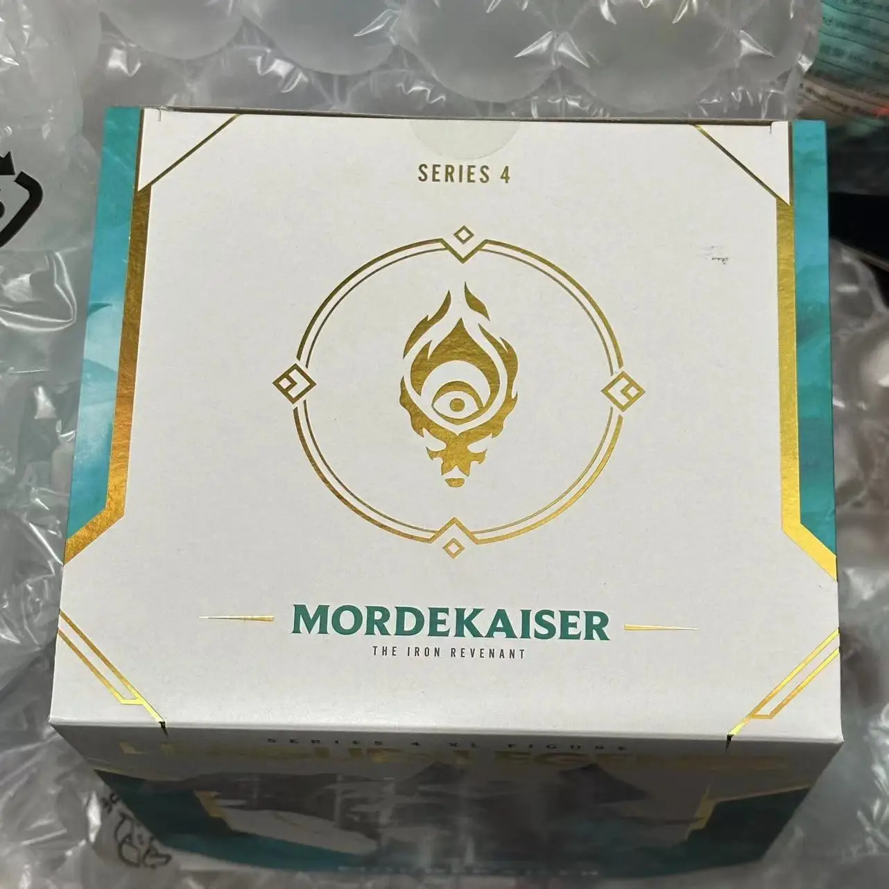 Mordekaiser XL Figure  Genuine Original Packaging Brand New（We don't have in-game icons to give away）