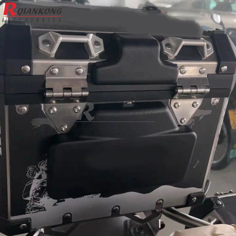 Universal Self-adhesive Shockproof Rear Top Case Box Luggage Cushion Pad For Aprilia Tuono 1000R Factory TUONO V4 V4R 1100 R RR