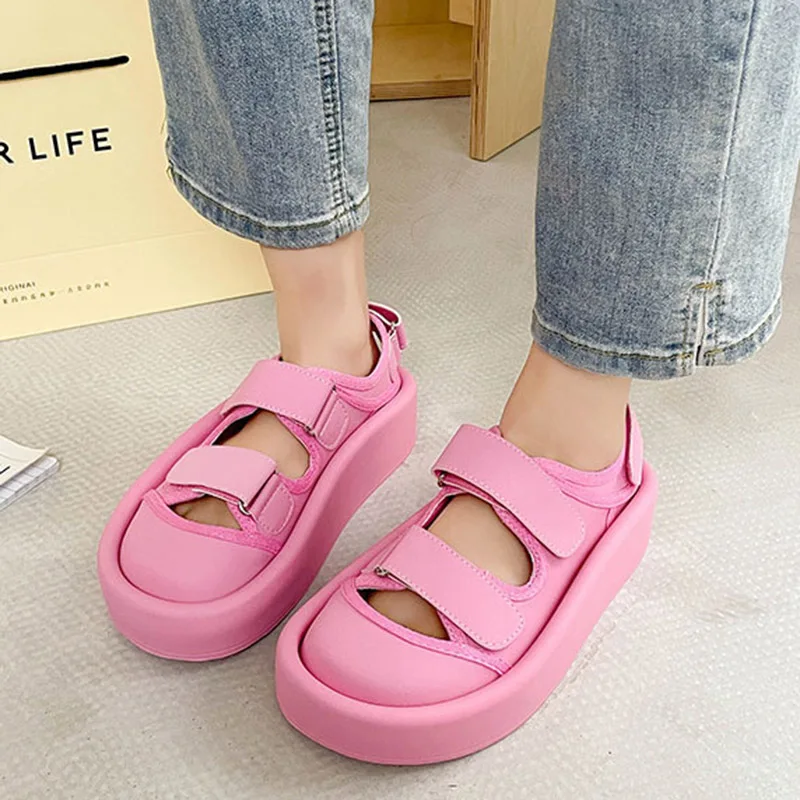 Summer Baotou Sandal Women Solid New Fashion Sandals Shoes Non-slip Size 35-40 Platform Shoes Black Pink Roma Hollow Sandalias