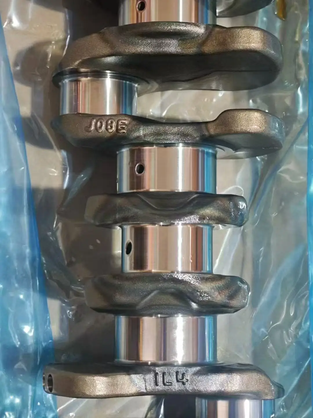 J08E J08C Crankshaft Forged Steel 13411-E0100 13411-2241 for Kobelco Hino Engine Excavator Parts Crankshaft