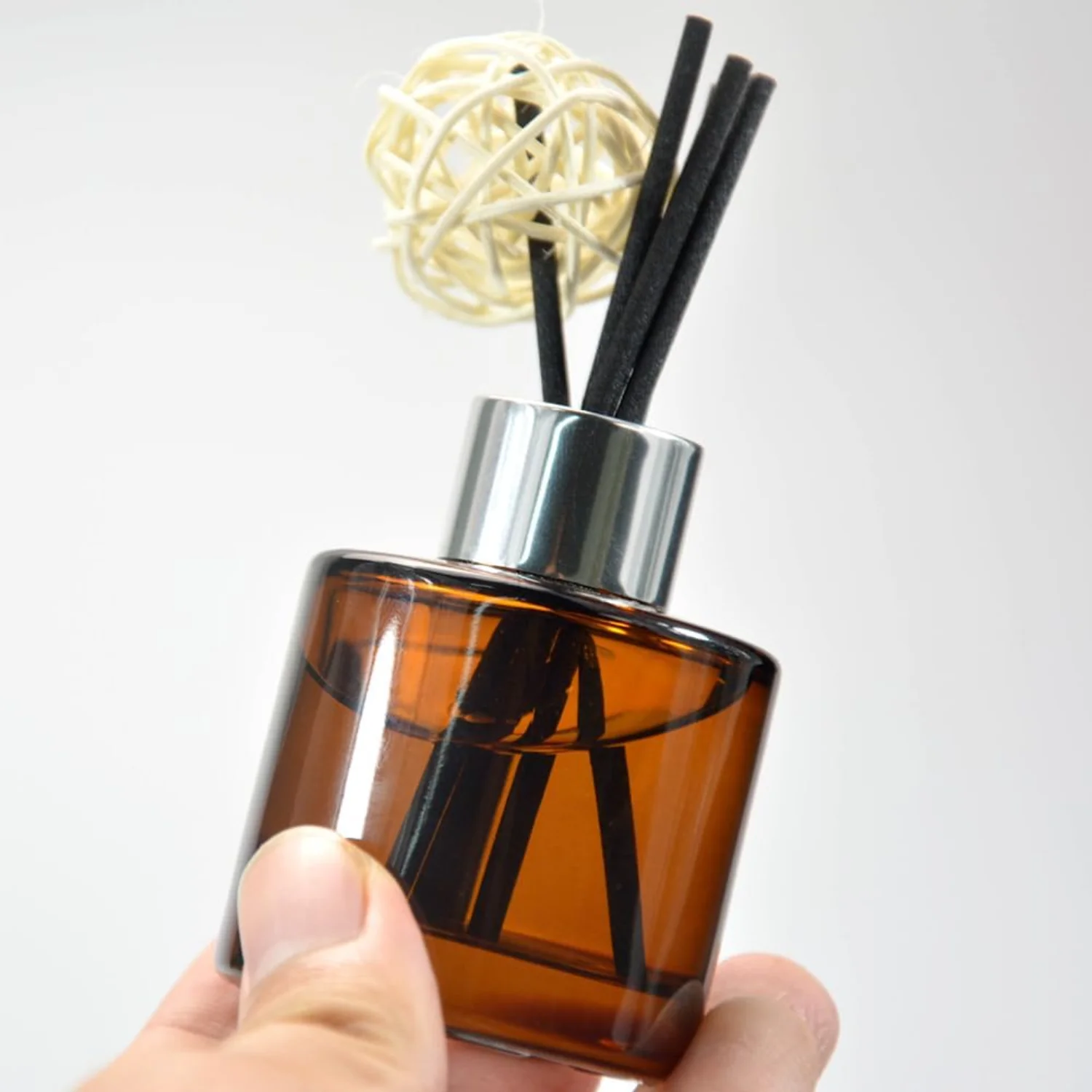 Bouteilles d'huile parfumées en verre, 2 pièces, bouteilles de diffuseur vides et rechargeables, bouteilles de diffuseur d'aromathérapie, pots de diffuseur de parfum Essent