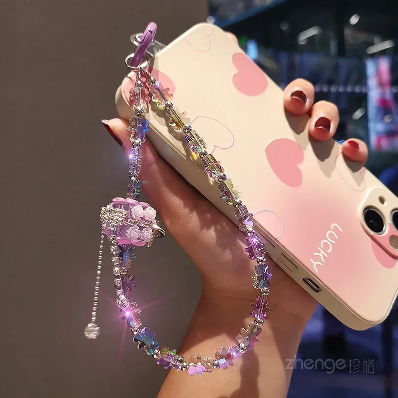 

Женский короткий ремешок на запястье с кисточкой