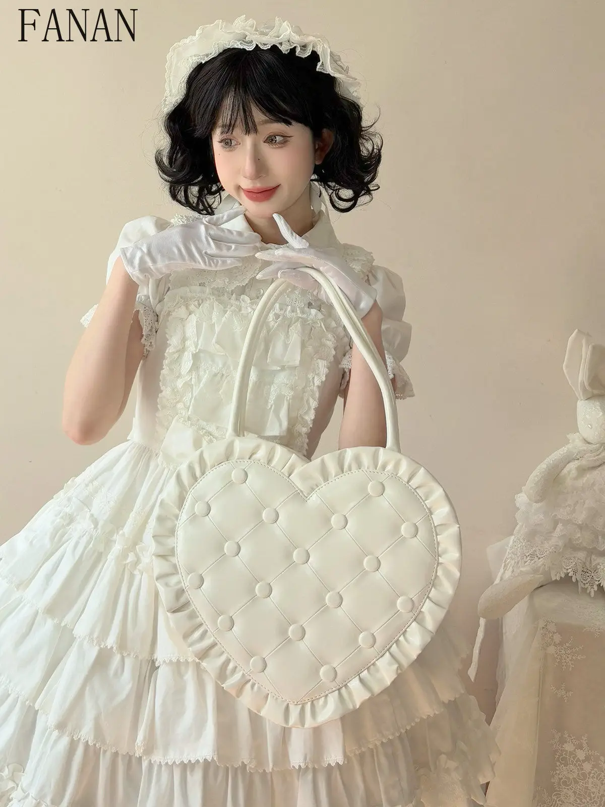 Women's Handbags Heart Pillow Original Lolita Style Vintage Lace Handbag Sweet and Cute Shoulder Bag Heart Top-Handle Bags view 4