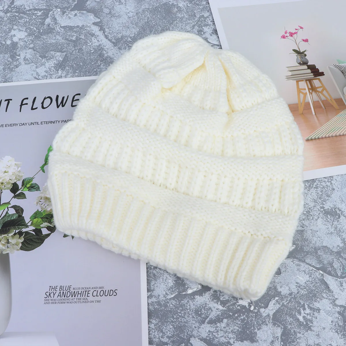 

Шапка для женщин, вязаная шапка-бини, зимняя и осенняя, легкая, эластичная, стильная, вязаная шапка, подарок на день рождения, праздничный подарок