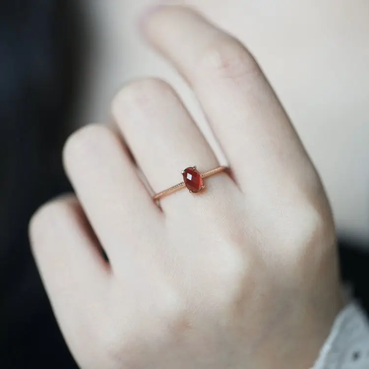 

Minimalist rose-cut natural garnet S925 silver ring female retro elegance adjustable